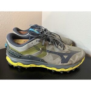 Mizuno Wave Mujin 9 Trail Running Shoes Men's 12.5 Gray Yellow Sneakers